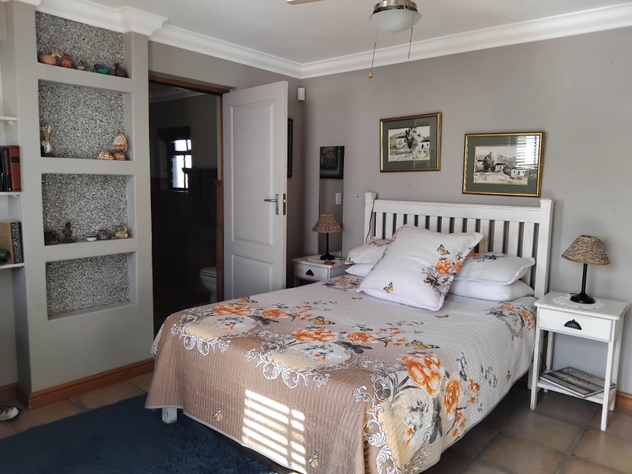 3 Bedroom Property for Sale in Jacobsbaai Western Cape